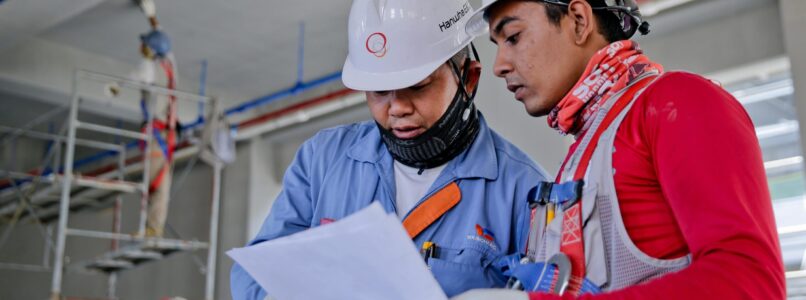 Staffing Compliance in Slade Bids Guide for Contractors